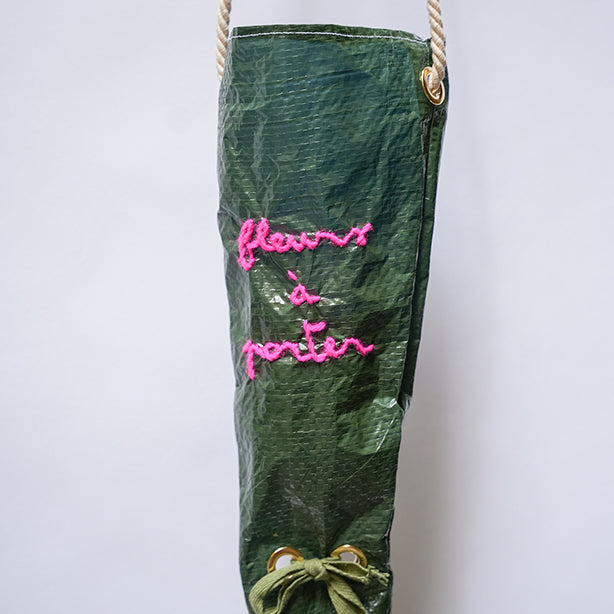 Rita_Ricami_Borsa_Porta_Fiori_Verde_Ricamo_Rosa1