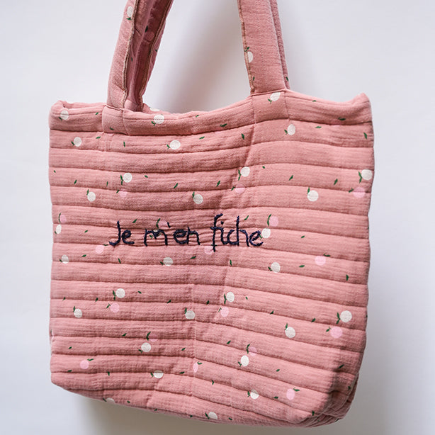 Rita_Ricami_Borsa_WeekEnd_Je_m_en_fiche_Matelasse_Pattern_RosaMele_RicamoBlu1