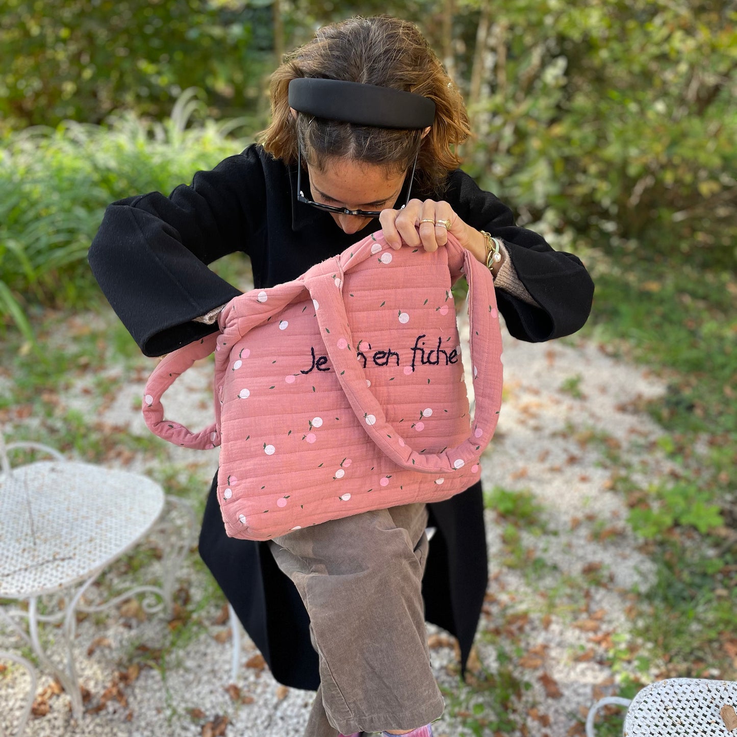 Rita_Ricami_Borsa_WeekEnd_Je_m_en_fiche_Matelasse_Pattern_RosaMele_RicamoBlu6