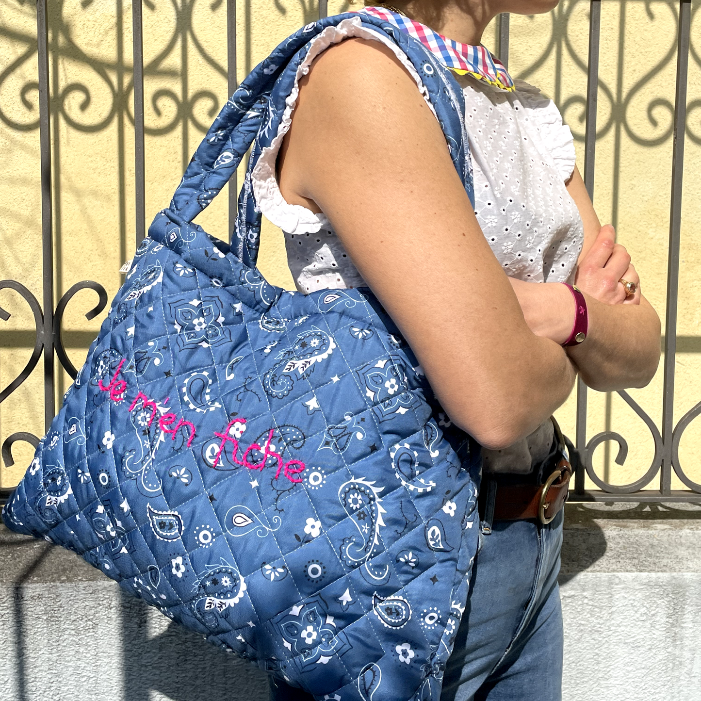 Borsa Weekend Matelassé "Je m'en fiche" Bandana Blu Jeans