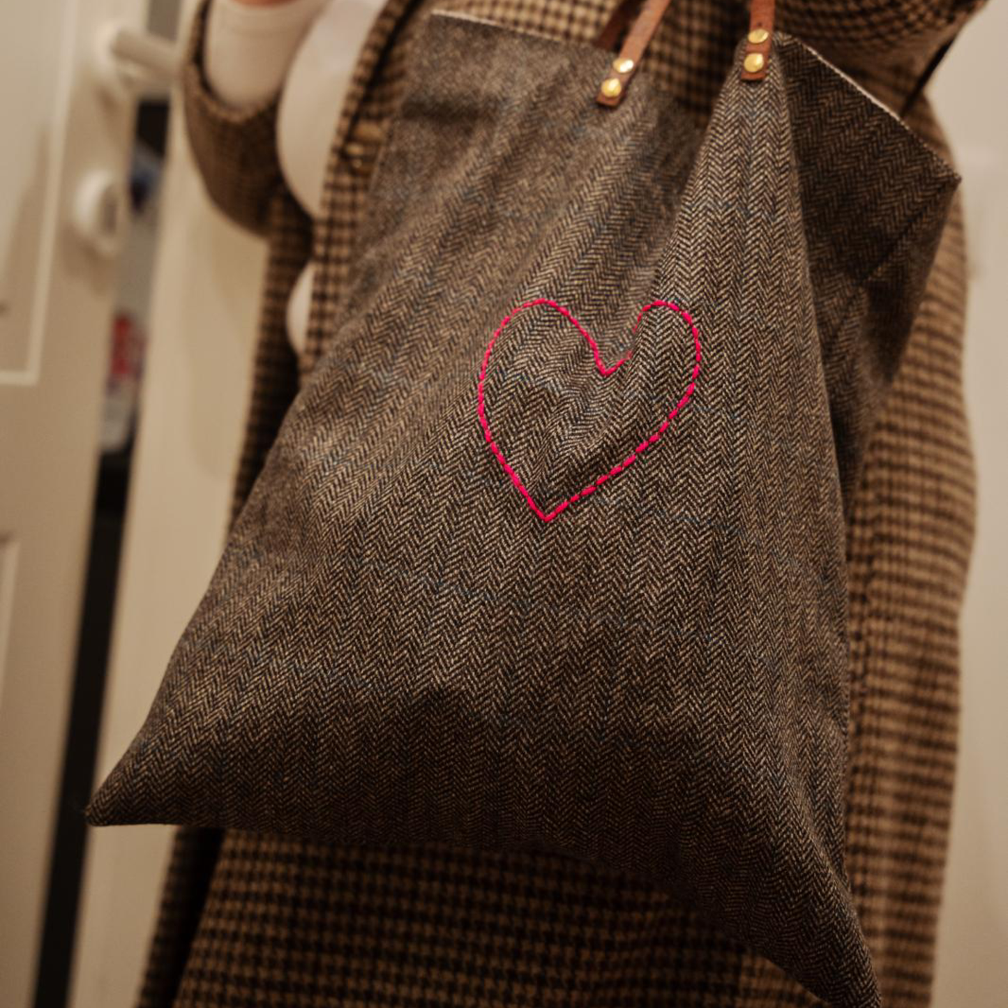 Borsa Weekend Spina di Pesce con Ricamo Cuore