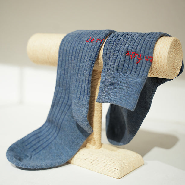 Rita_Ricami_Calze_Je_m_en_fiche_Blu_ricamo_rosso2