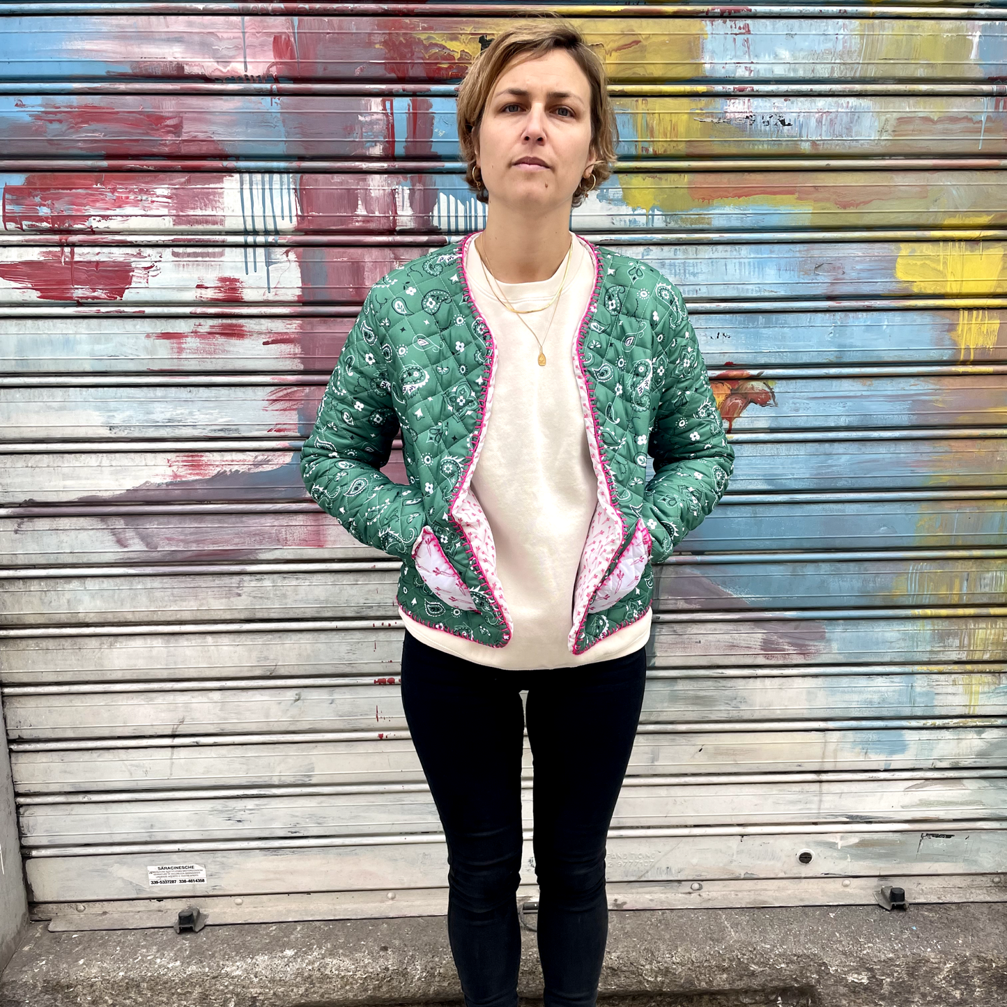 Giacca Matelassè Bandana Verde con Ricamo Fucsia