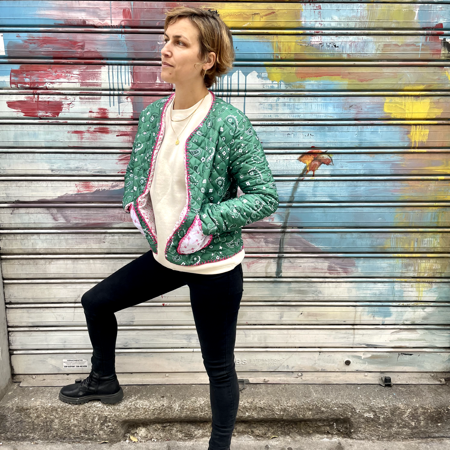 Giacca Matelassè Bandana Verde con Ricamo Fucsia