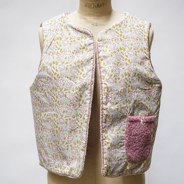 Rita_Ricami_Gilet_Boucle_Pattern_Rosa_Fiori5