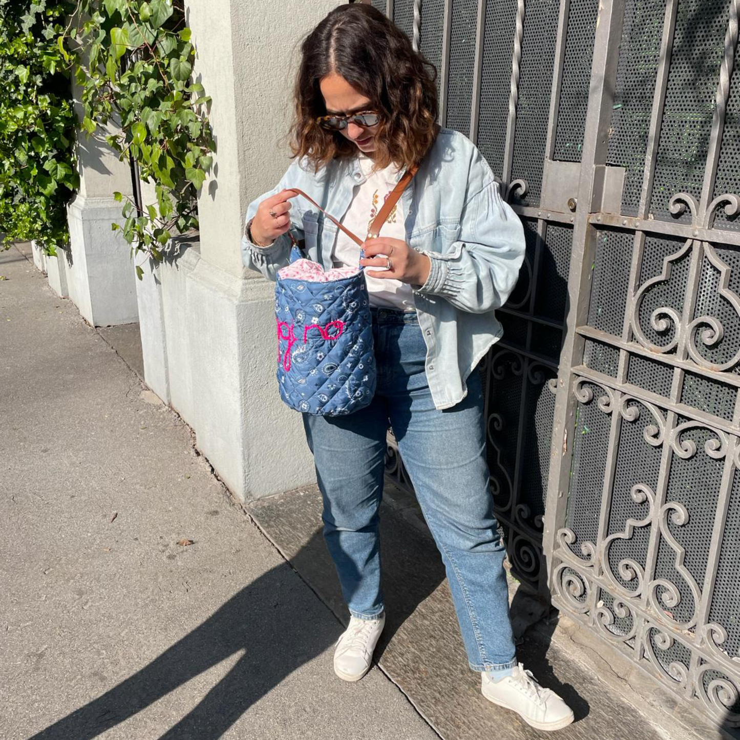 Borsa Secchiello Matelassé "Oggi no" Bandana Blu Jeans