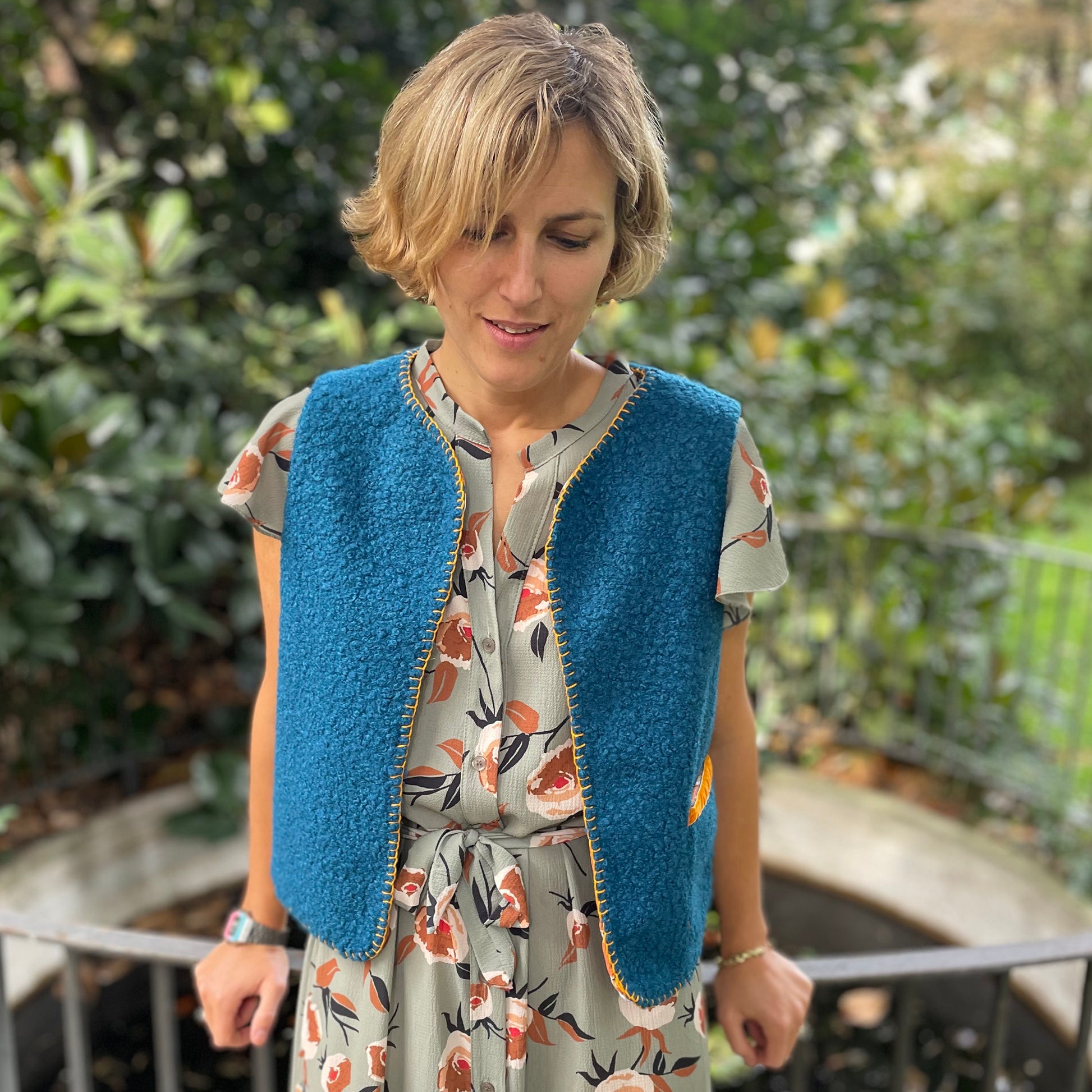 Rita_Ricami_Gilet_Boucle_Pattern_Blu_Pellicano18