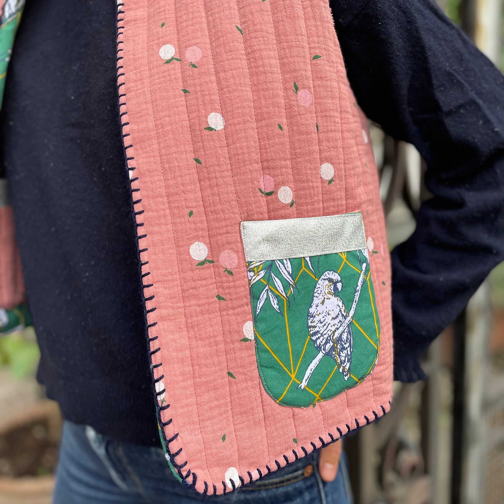 Rita_Ricami_Gilet_Matelasse_Pattern_RosaMele_VerdePappagalli11