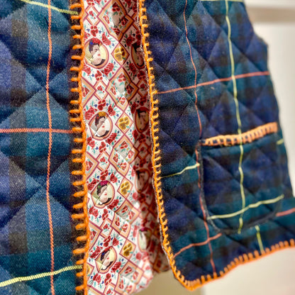 Gilet Matelassè Double Face Tartan Blu Scuro/Frida Kahlo