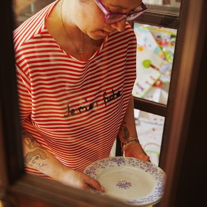 T-Shirt manica 3/4 a righe bianche e rosse "Je m'en fiche"