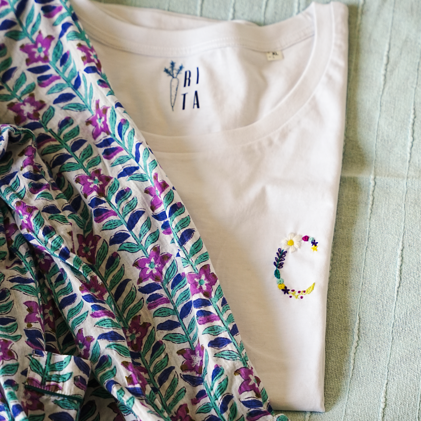 T-Shirt "fioRITAs  Light"
